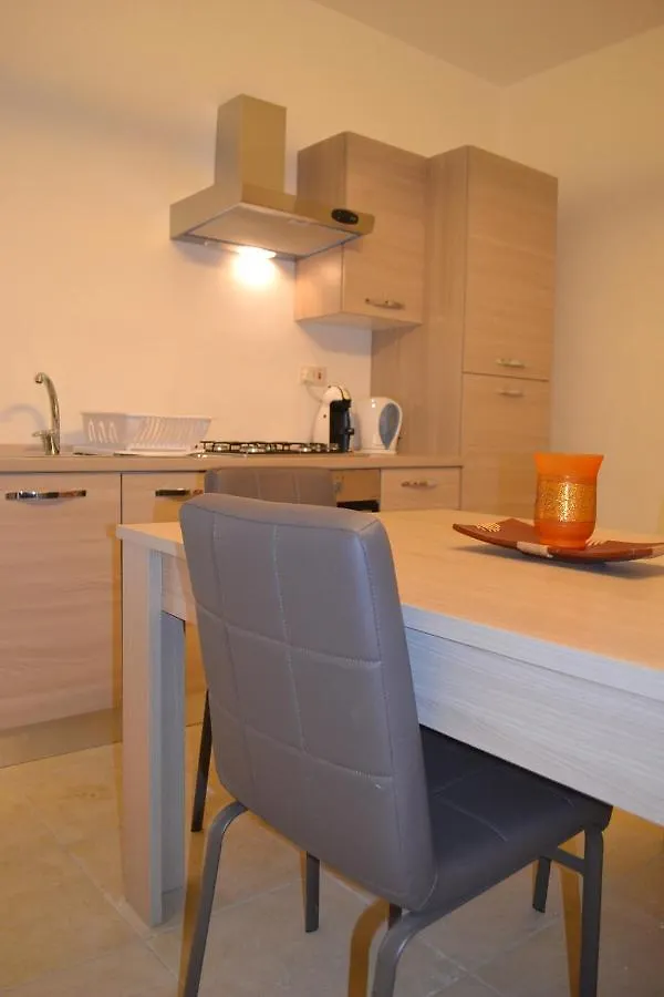 La Luna Town House Sliema